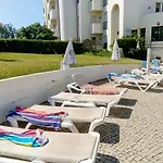 T2 Clube Appartement *