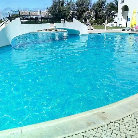 Apartment T2 Clube Ferias *